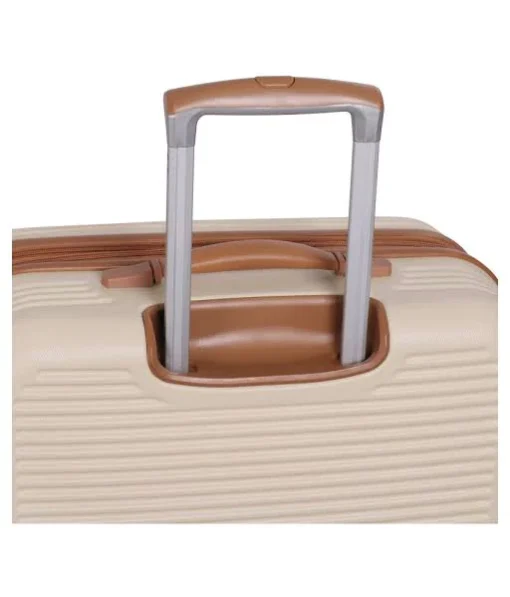 IT Luggage Valiant 3 pc set - Image 4