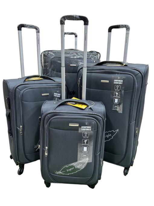 Diplomat Softside Luggage 4 Wheel 360 Spinner - Image 6